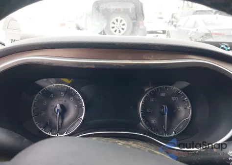 2018 Chrysler Pacifica Touring L Plus из США, поврежденный, VIN 2C4RC1EG2JR292669